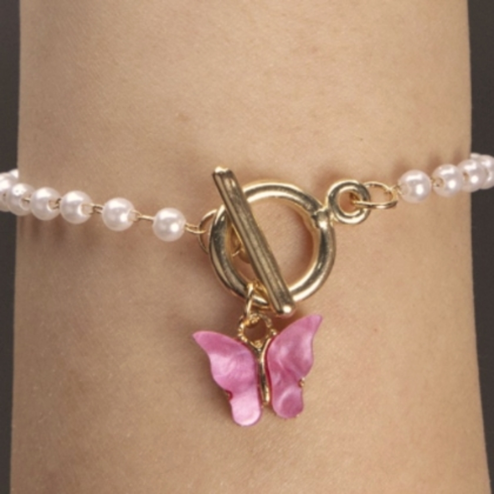 Butterfly Charm Pearl Bracelet